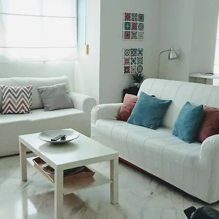 Apartman Santa Justa Nervion Buhaira Centro