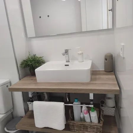 Santa Justa Nervion Buhaira Centro Apartment